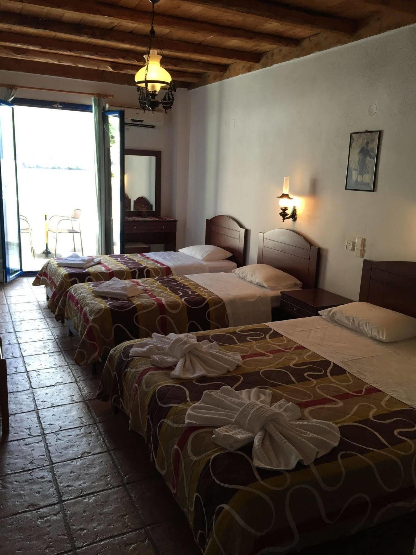 Daskalogiannis Hotel Лутрон Экстерьер фото